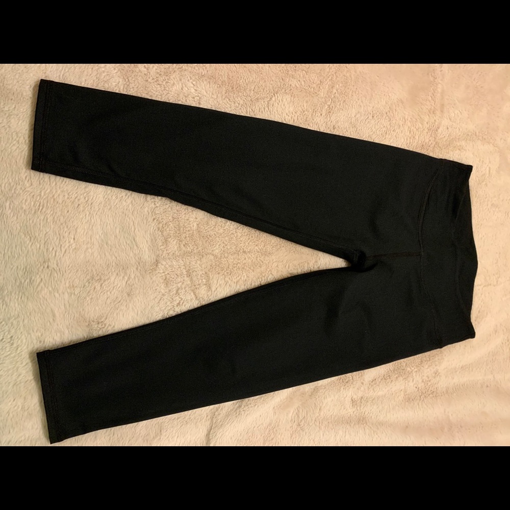 Fabletics Capri Leggings